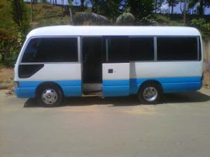 25 seater minibus