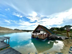 blue lake kijang