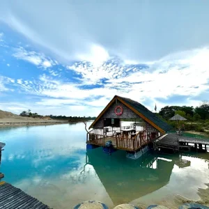 blue lake kijang